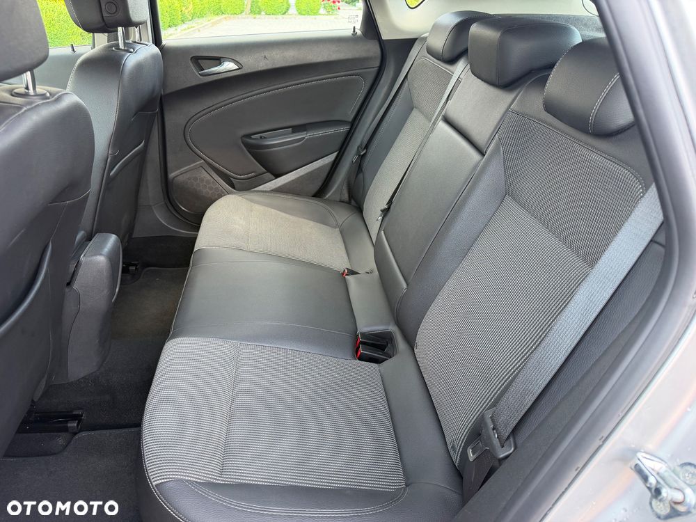 Opel Astra 1.4 Turbo - 17