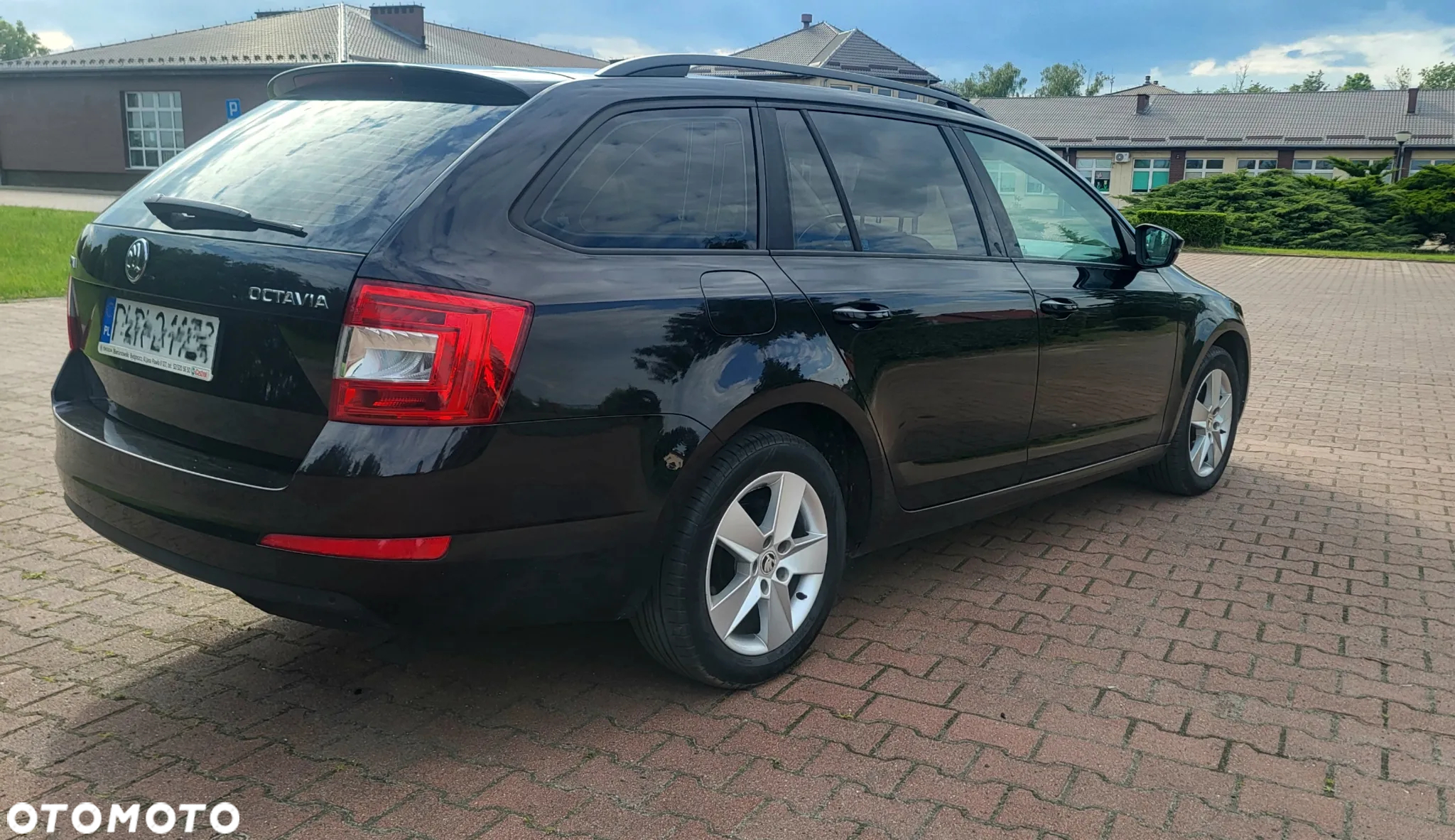 Skoda Octavia 1.6 TDI Ambiente - 3