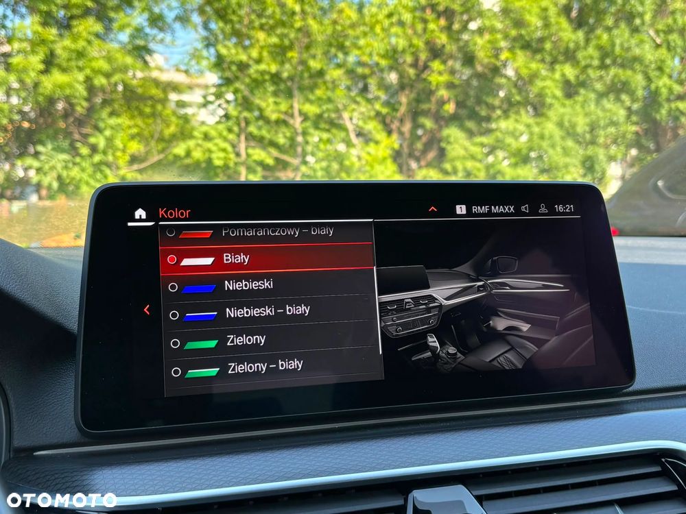 BMW Seria 5 520d xDrive mHEV M Sport sport - 26