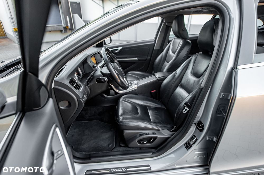 Volvo V60 - 22