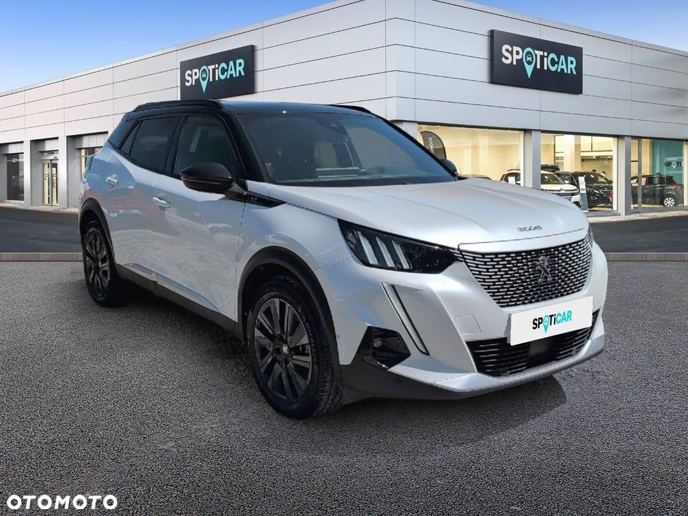 Peugeot 2008 - 4