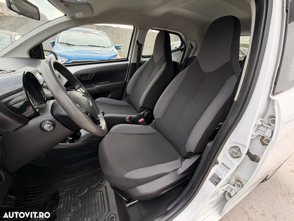 Toyota Aygo 1.0 VVY-I 5 usi X-connect - 11