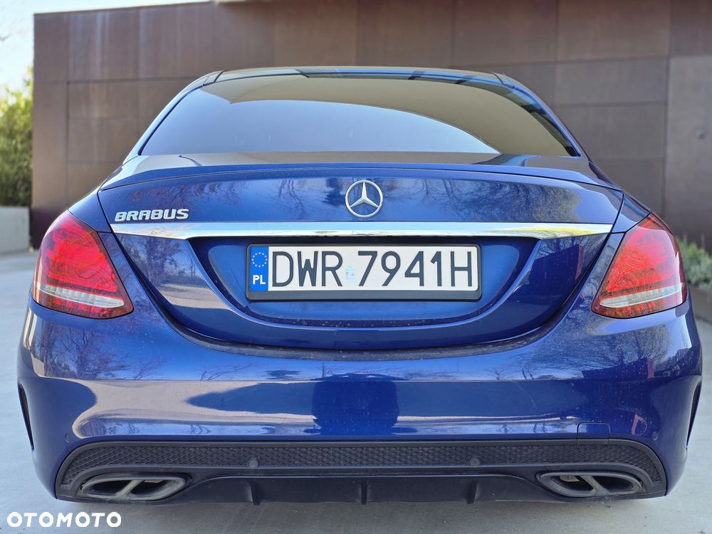 Mercedes-Benz Klasa C AMG 43 4-Matic - 2