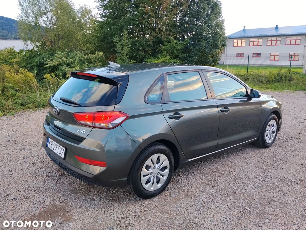 Hyundai i30 - 16