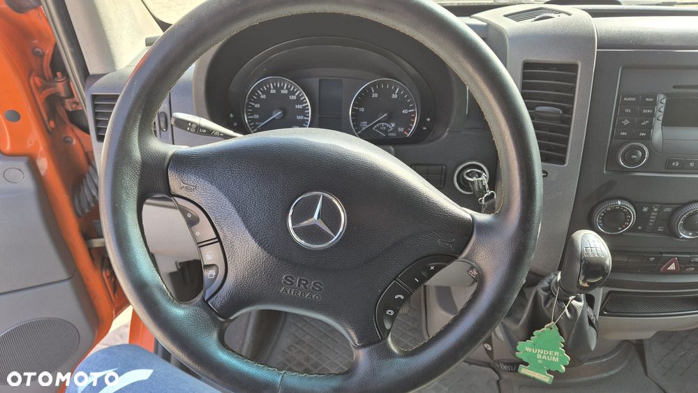 Mercedes-Benz Sprinter - 6