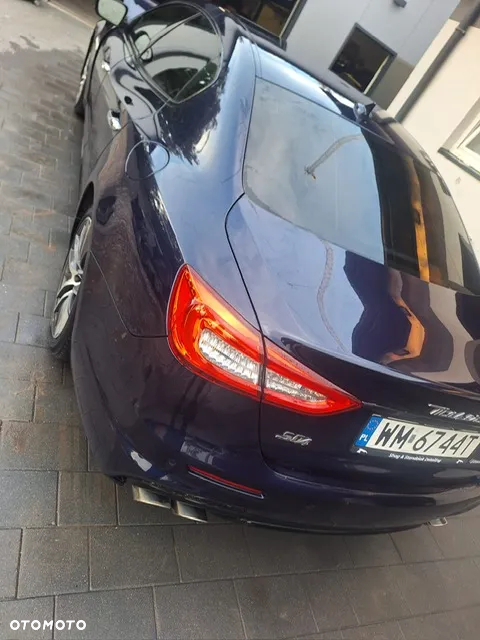 Maserati Quattroporte - 6