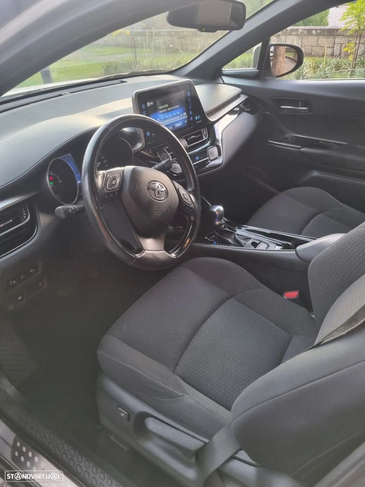 Toyota C-HR 1.8 Hybrid Square Collection - 6