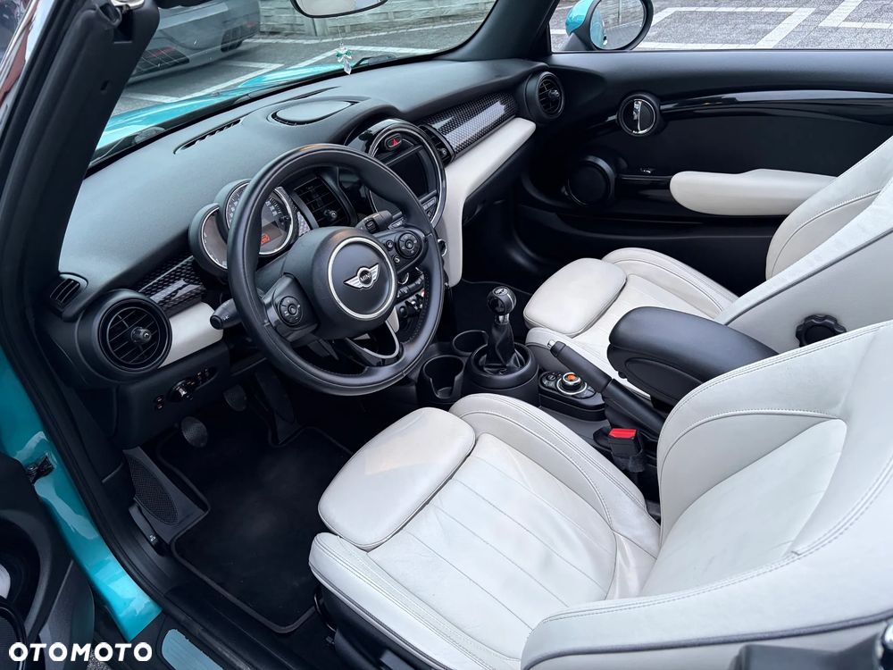 MINI Cooper S - 8