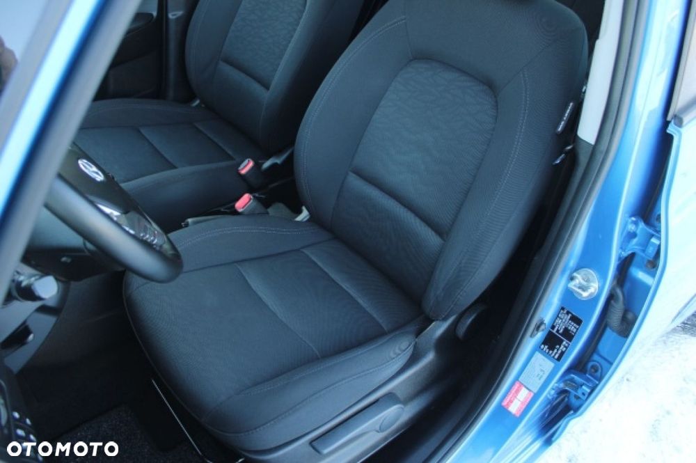 Hyundai ix20 - 25