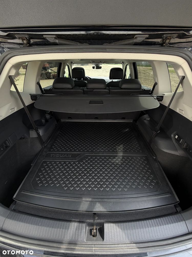 Volkswagen Tiguan - 18