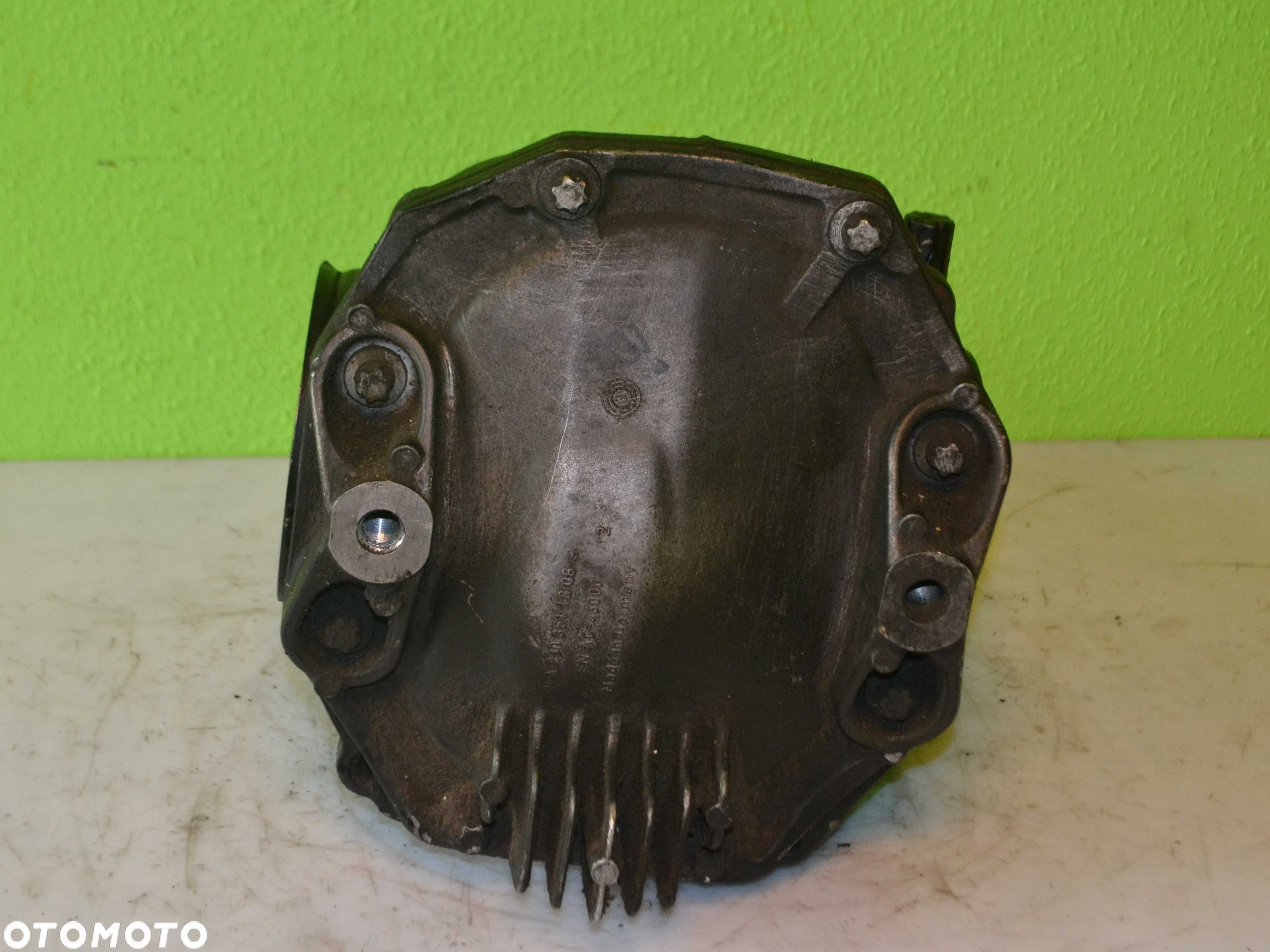 Dyferencjał dyfer tył MERCEDES W211 W219  2.47 - 2