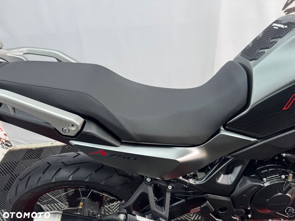 Honda XL - 31