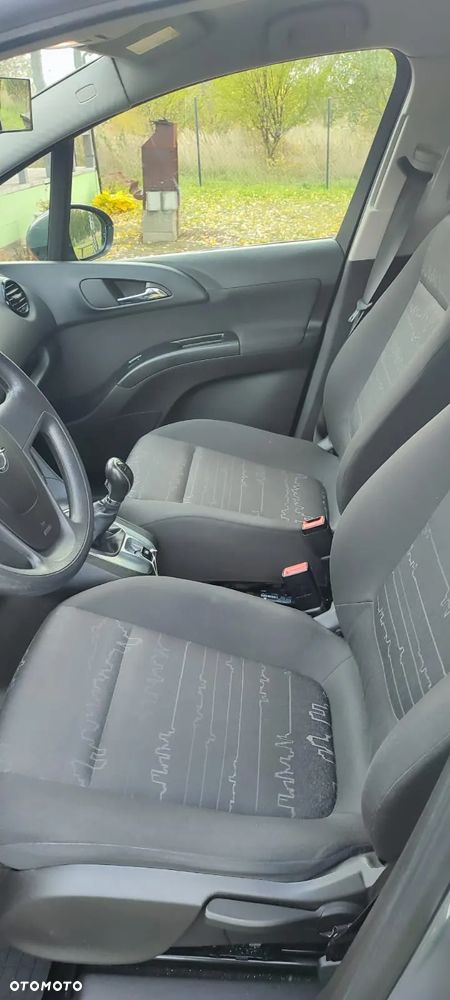 Opel Meriva - 5