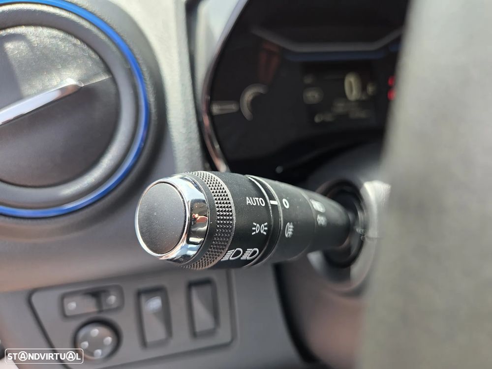 Dacia Spring Comfort - 12