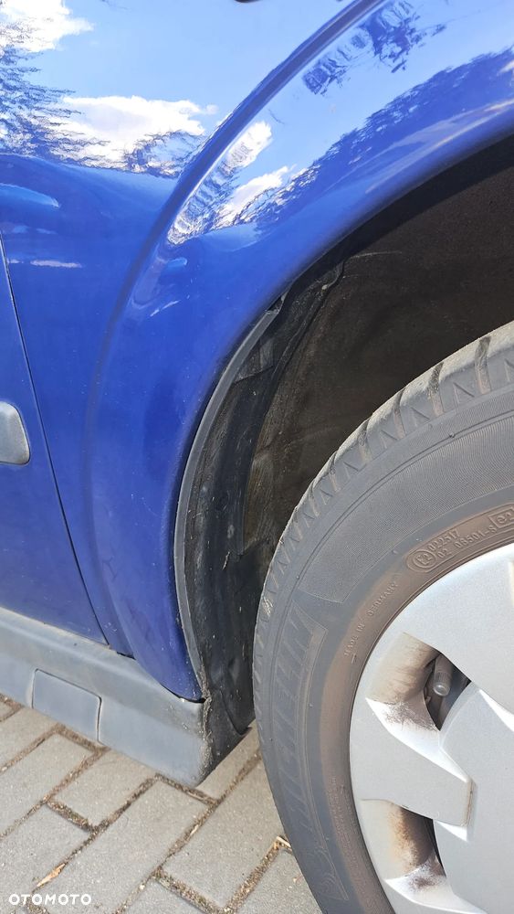 Opel Astra III 1.4 - 36