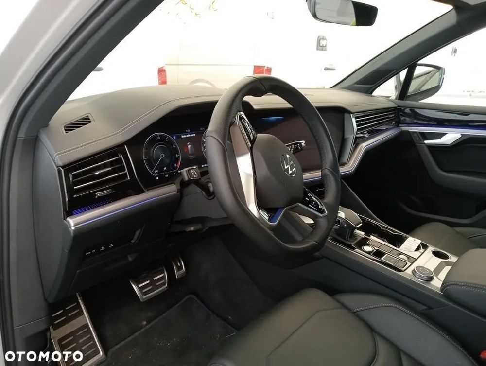 Volkswagen Touareg 3.0 V6 TSI OPF 4Motion R-Line - 6