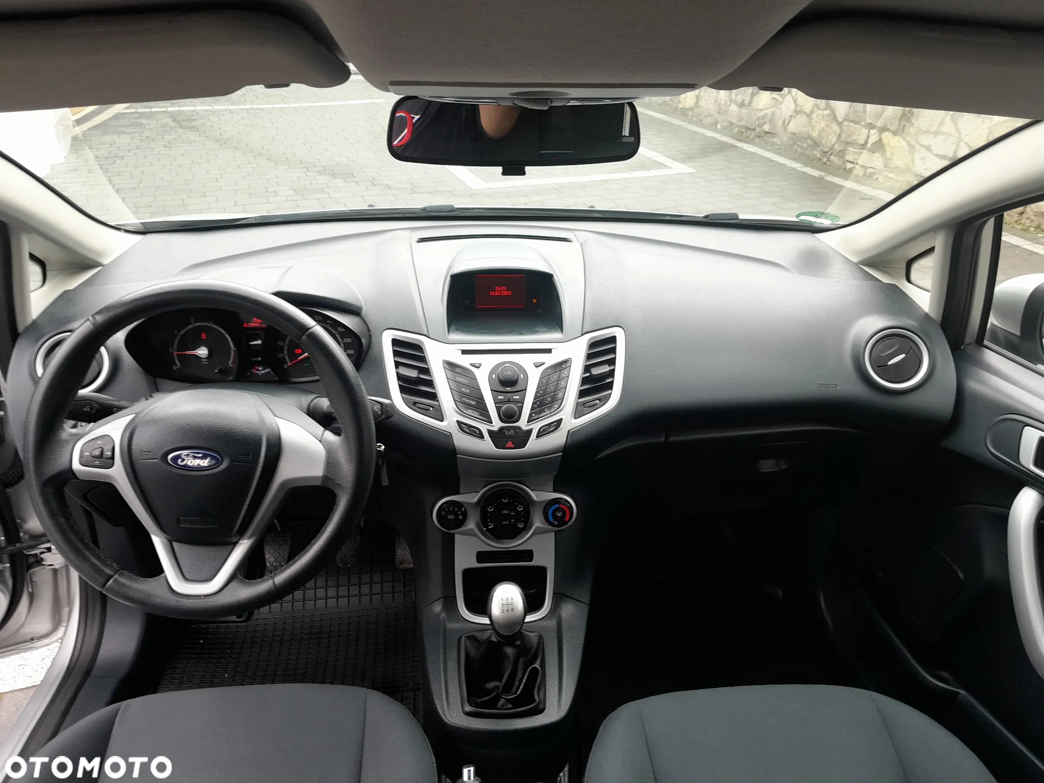 Ford Fiesta - 11