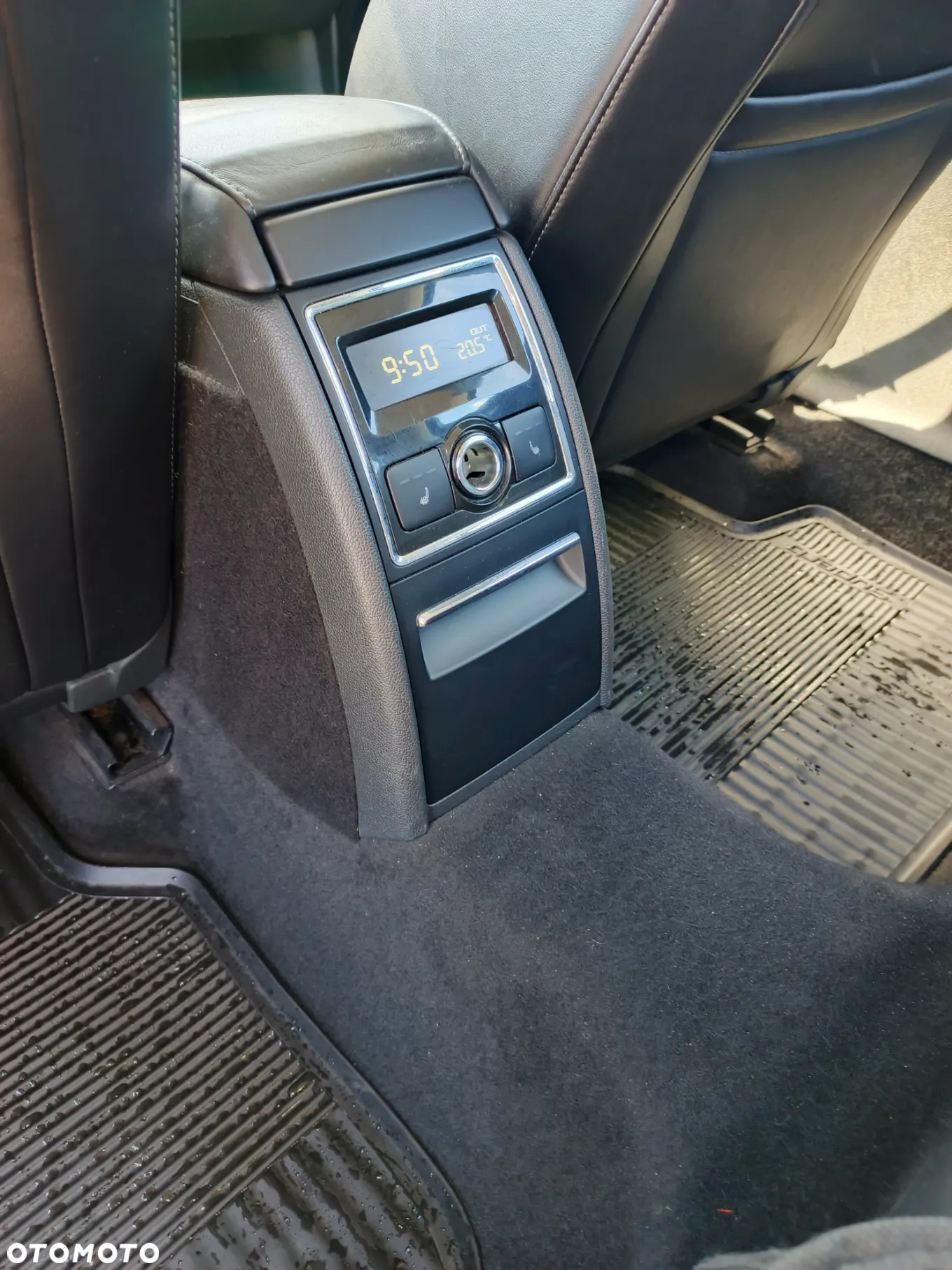 Skoda Superb 2.0 TDI 4x4 Elegance - 21