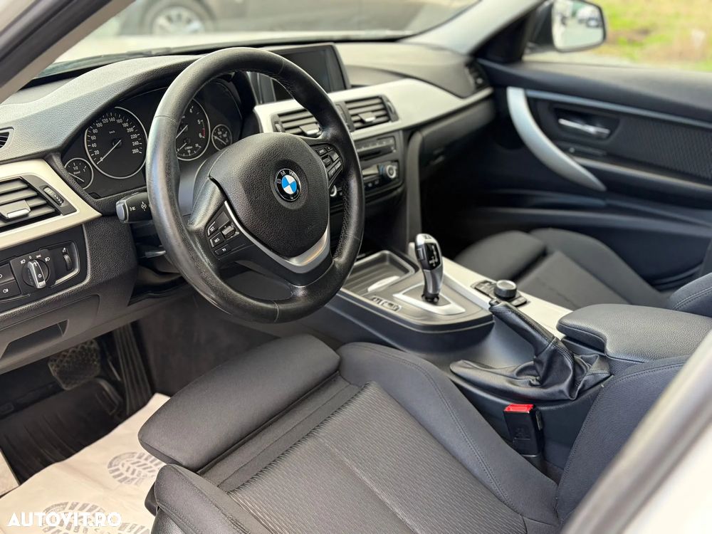 BMW Seria 3 320d Aut. Efficient Dynamics Edition - 6