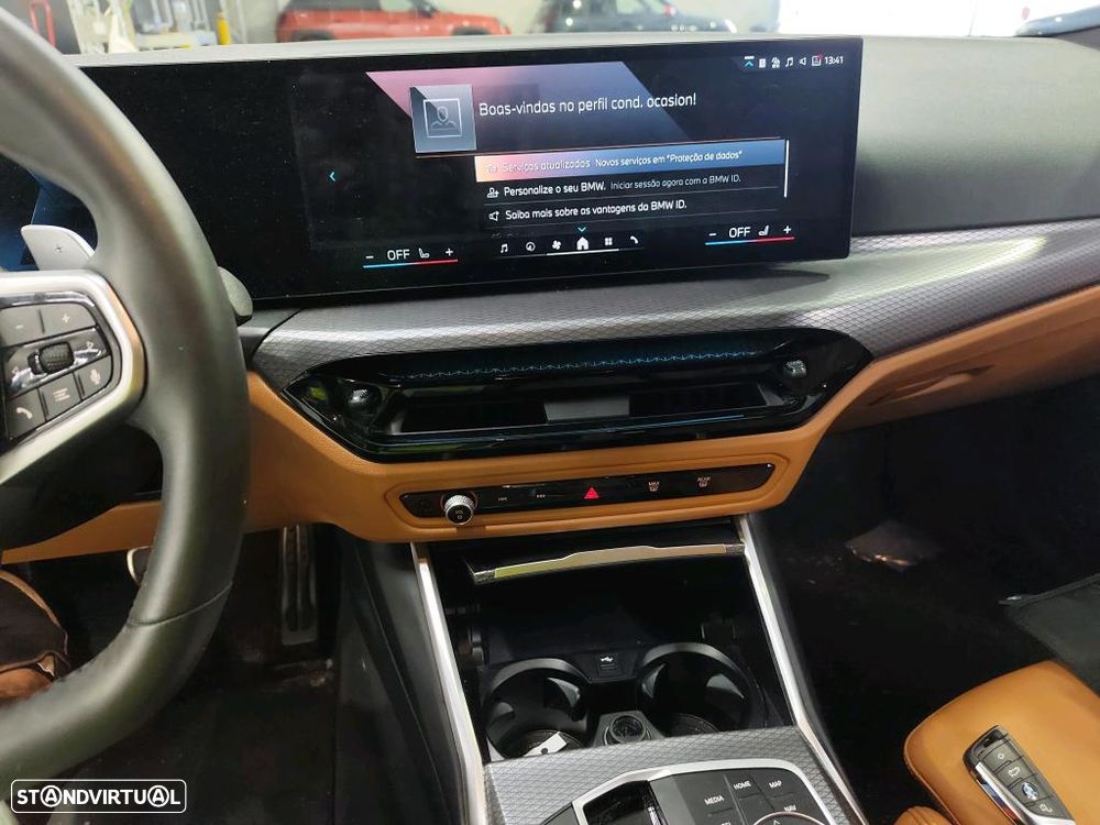 BMW 330 e Edição Desportiva M Auto - 6