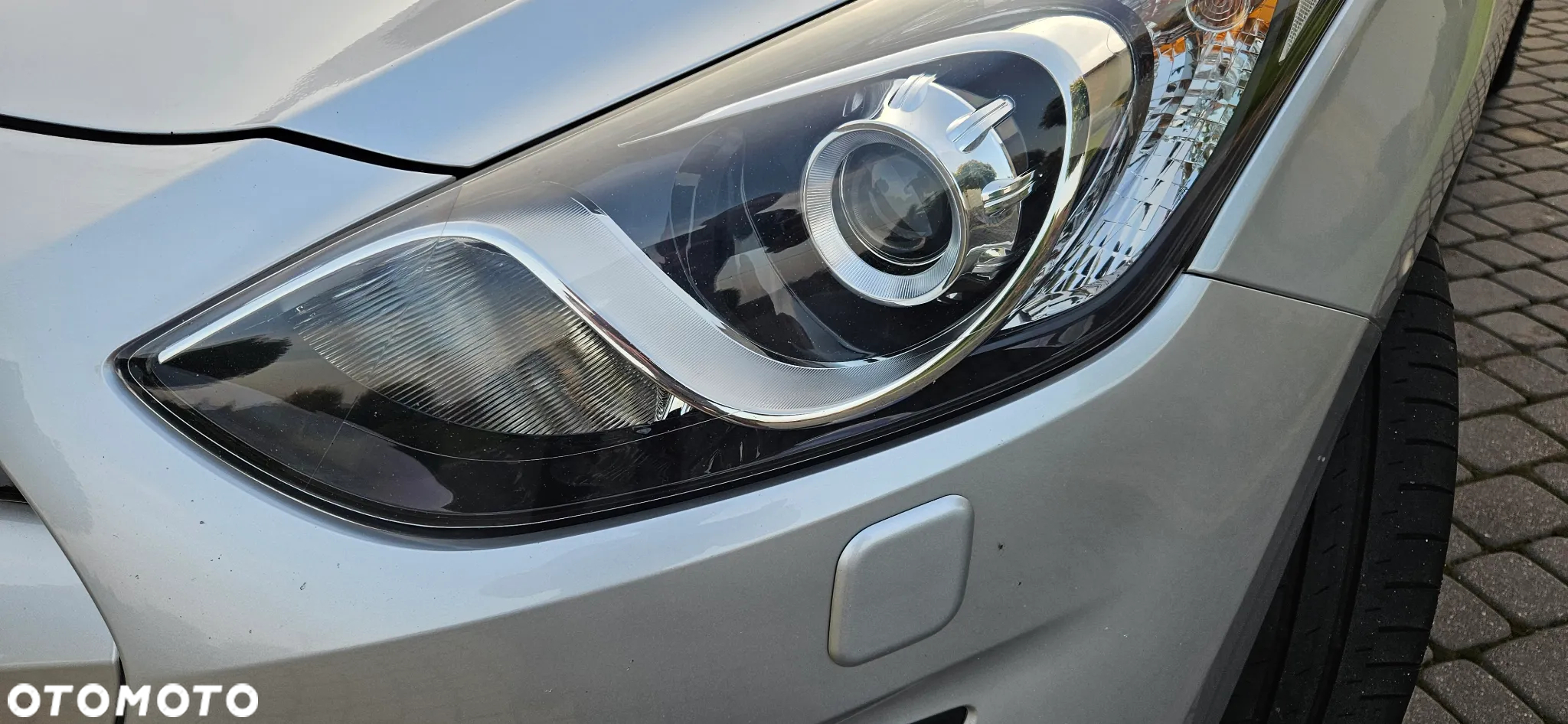 Hyundai i30 blue 1.6 CRDi Trend - 16