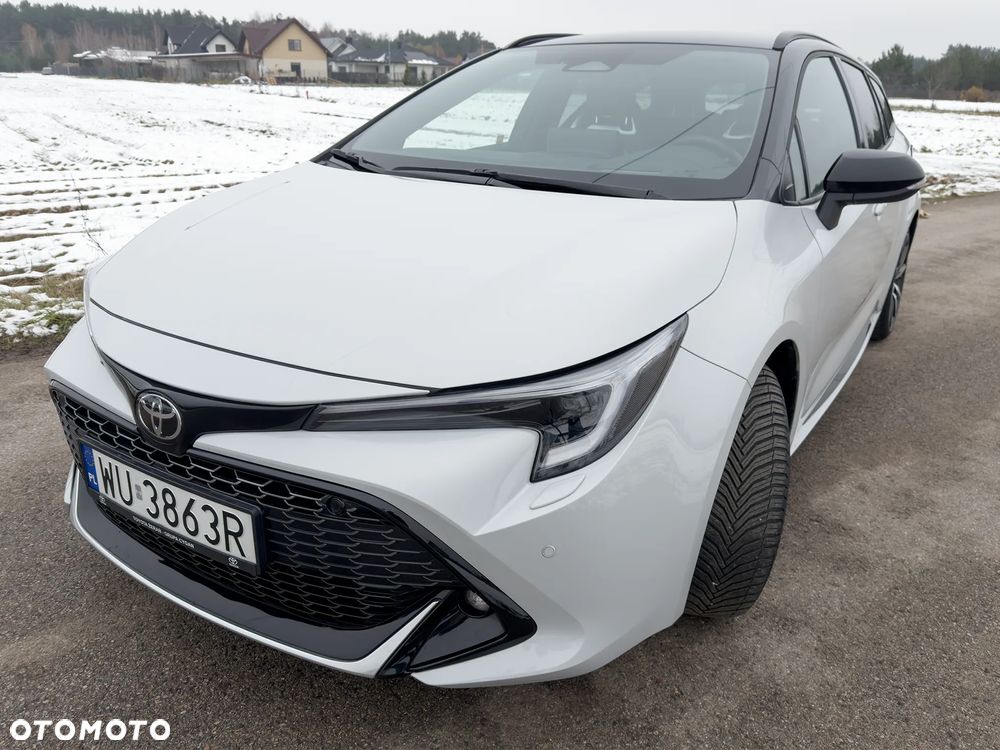 Toyota Corolla 2.0 Hybrid GR Sport Dynamic - 3