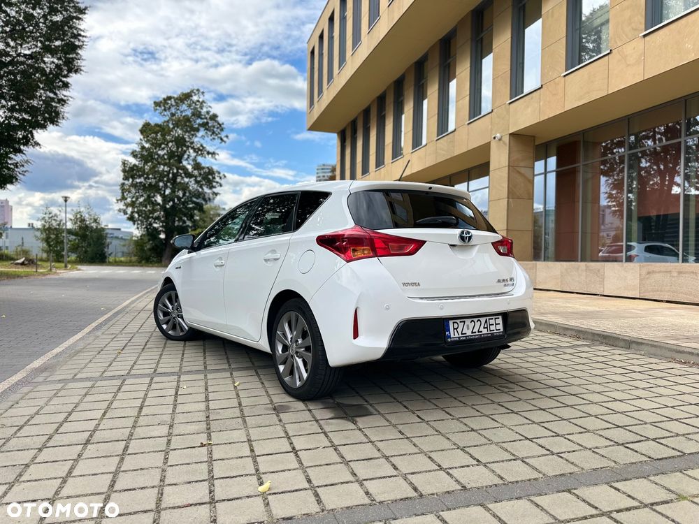 Toyota Auris 1.8 HSD Luna - 7
