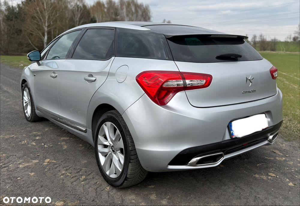 Citroën DS5 2.0 HDi Hybrid4 SoChic MCP - 4