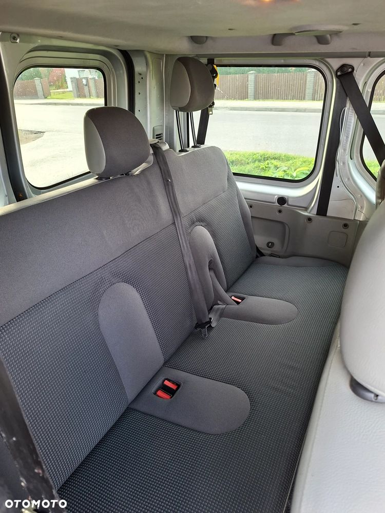 Opel Vivaro - 7