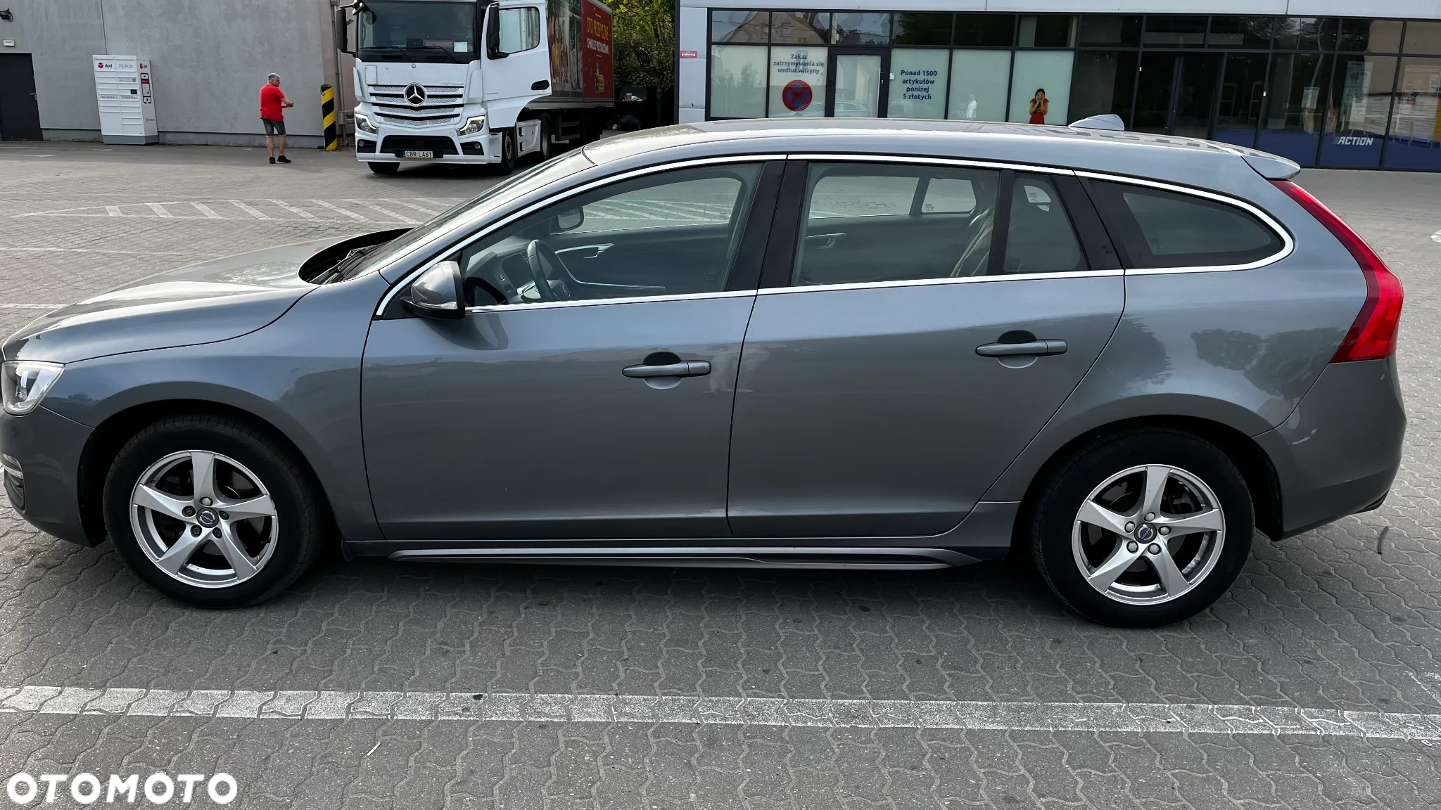 Volvo V60 D2 Geartronic Momentum - 3