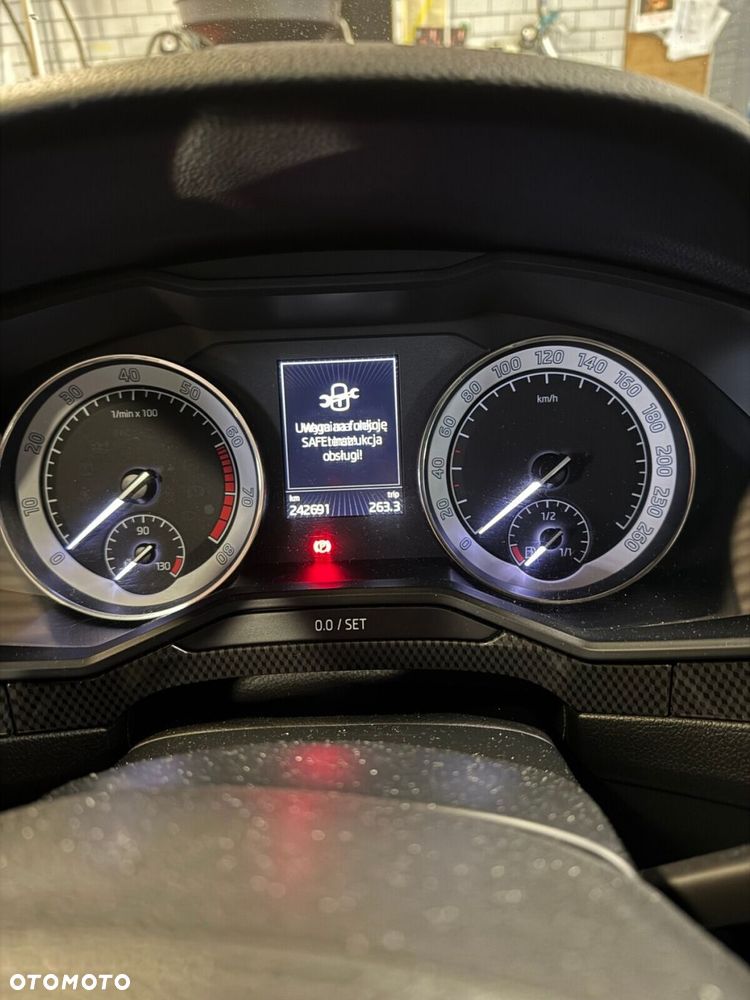 Opel Crossland X - 15