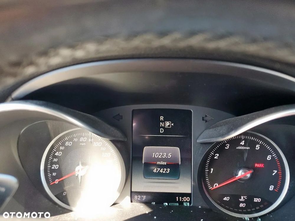 Mercedes-Benz Klasa C 300 9G-TRONIC Exclusive - 11