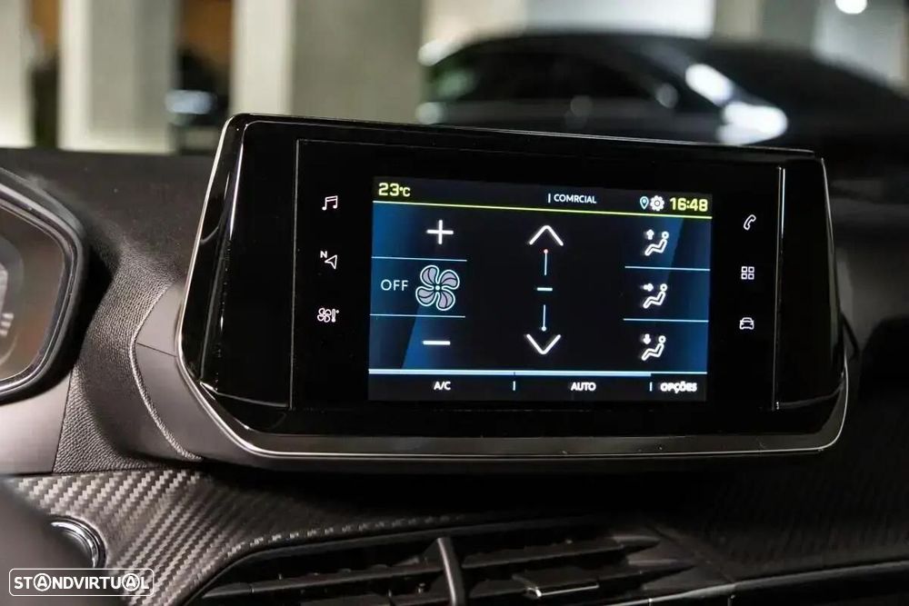 Peugeot e-208 50 kWh Allure - 36