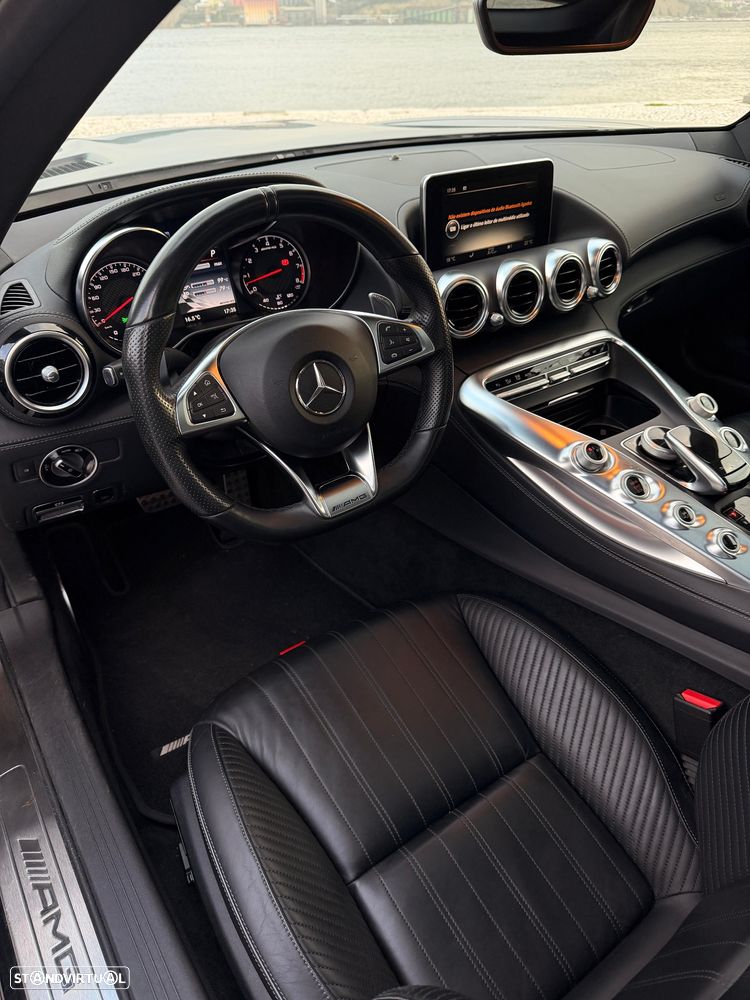 Mercedes-Benz AMG GT S Speedshift 7G-DCT - 36