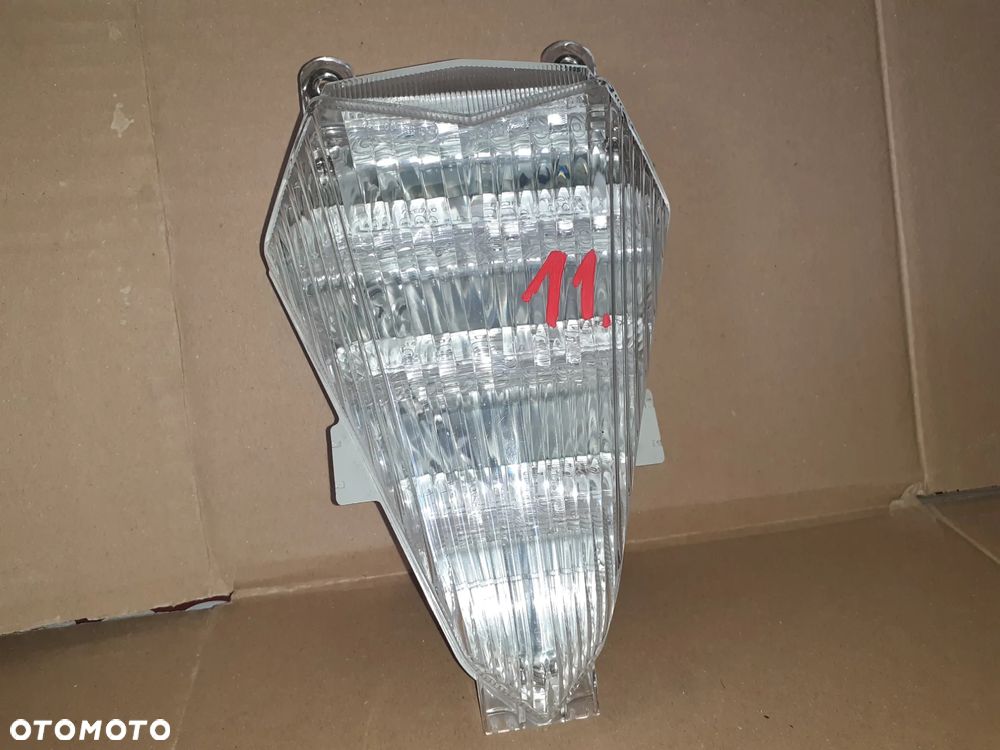 220-31954 yamaha yzf r6 08-14r lampa tył - 1