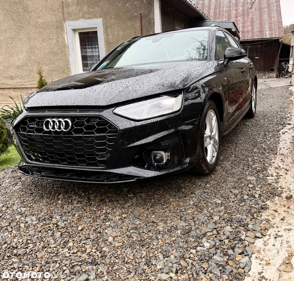 Audi A4 Avant 40 TDI quattro S tronic S line - 1