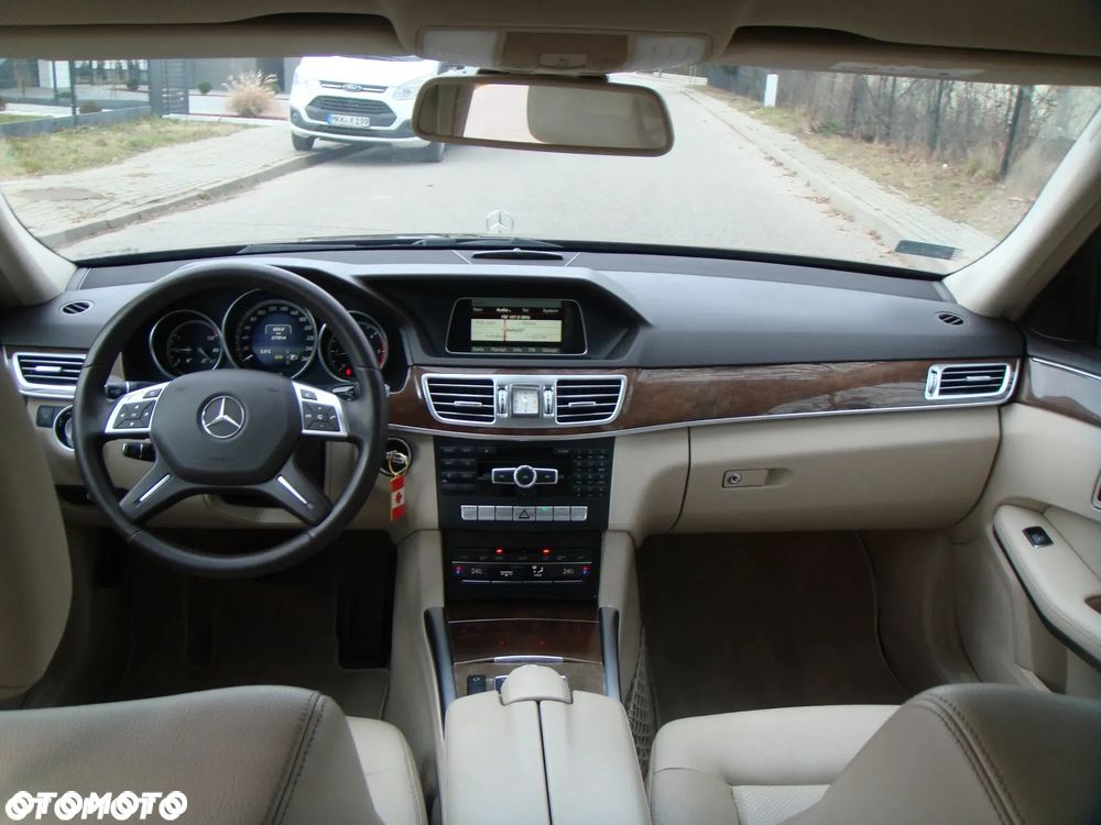 Mercedes-Benz Klasa E 220 BlueTEC 7G-TRONIC Elegance - 8
