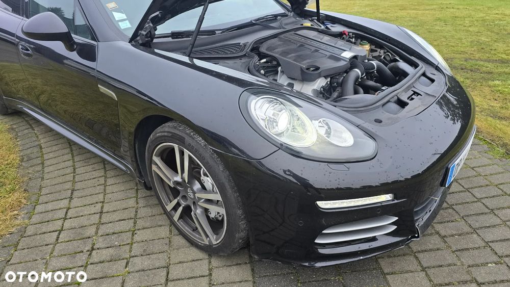 Porsche Panamera 4S Executive PDK - 24