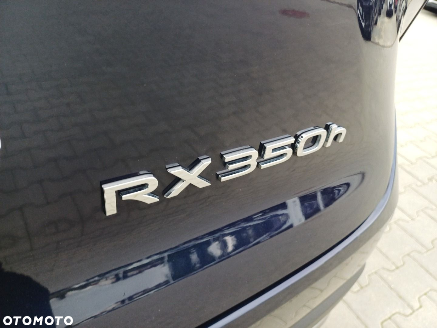 Lexus RX - 11