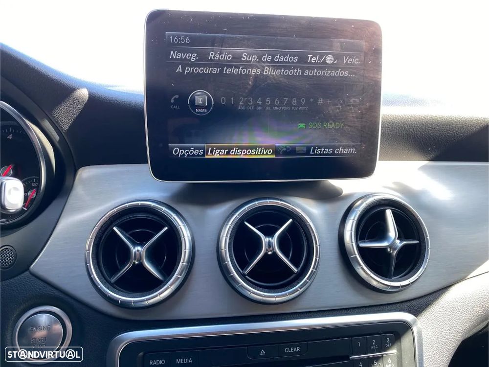 Mercedes-Benz CLA 200 d Shooting Brake AMG Line Aut. - 31