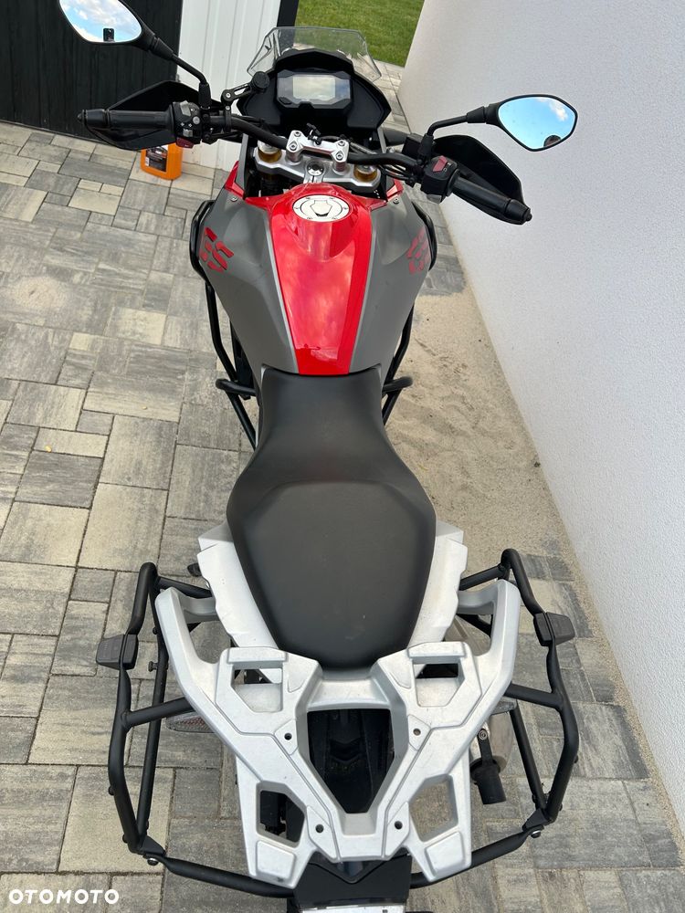 BMW G - 6
