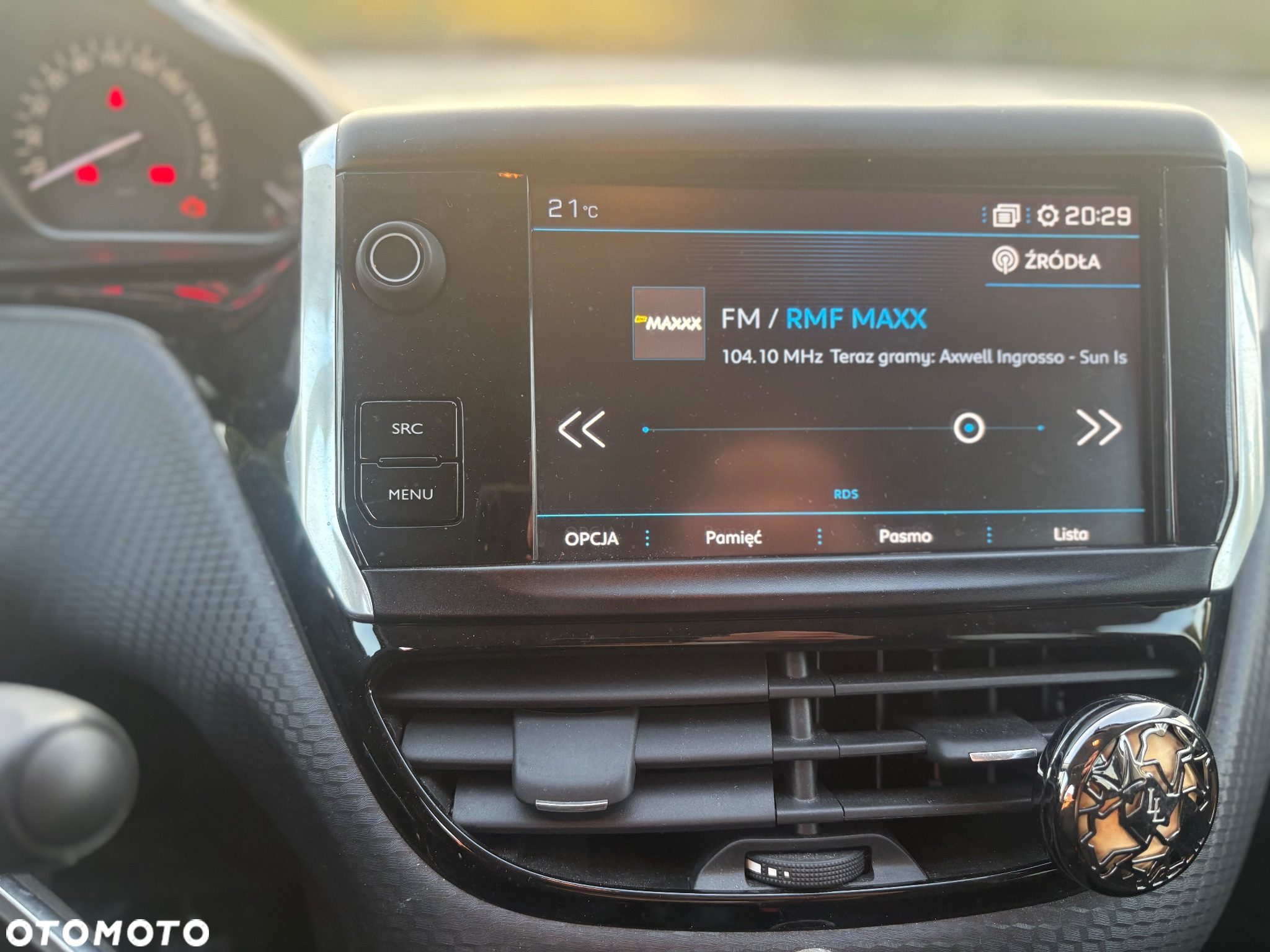 Peugeot 208 82 PureTech Style - 19
