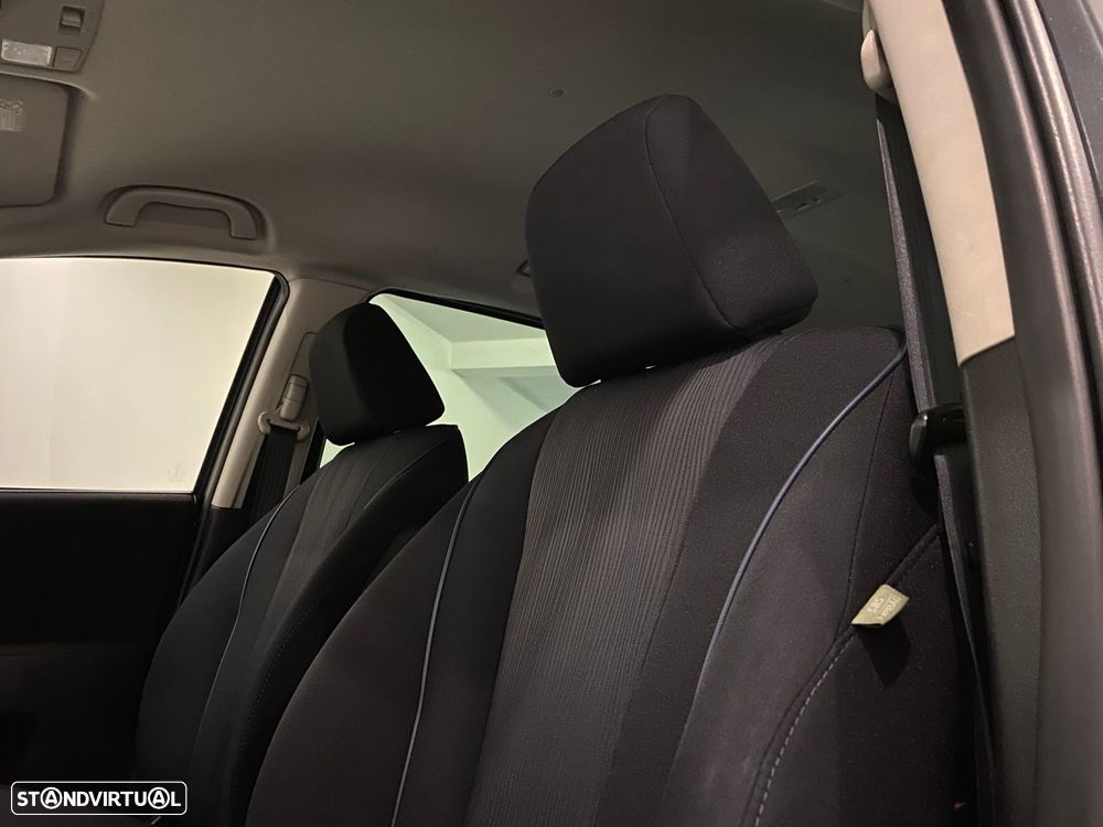 Mazda 5 MZR-CD 1.6 Superior Wagon - 28