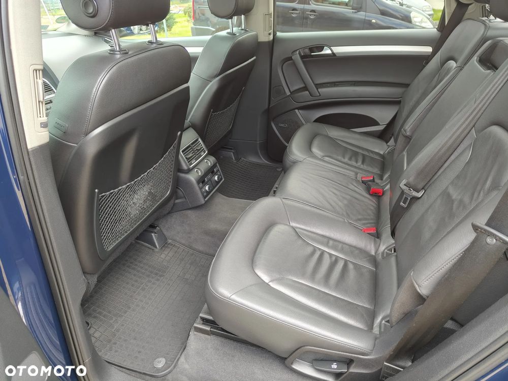 Audi Q7 3.6 FSI Quattro Tiptronic - 9
