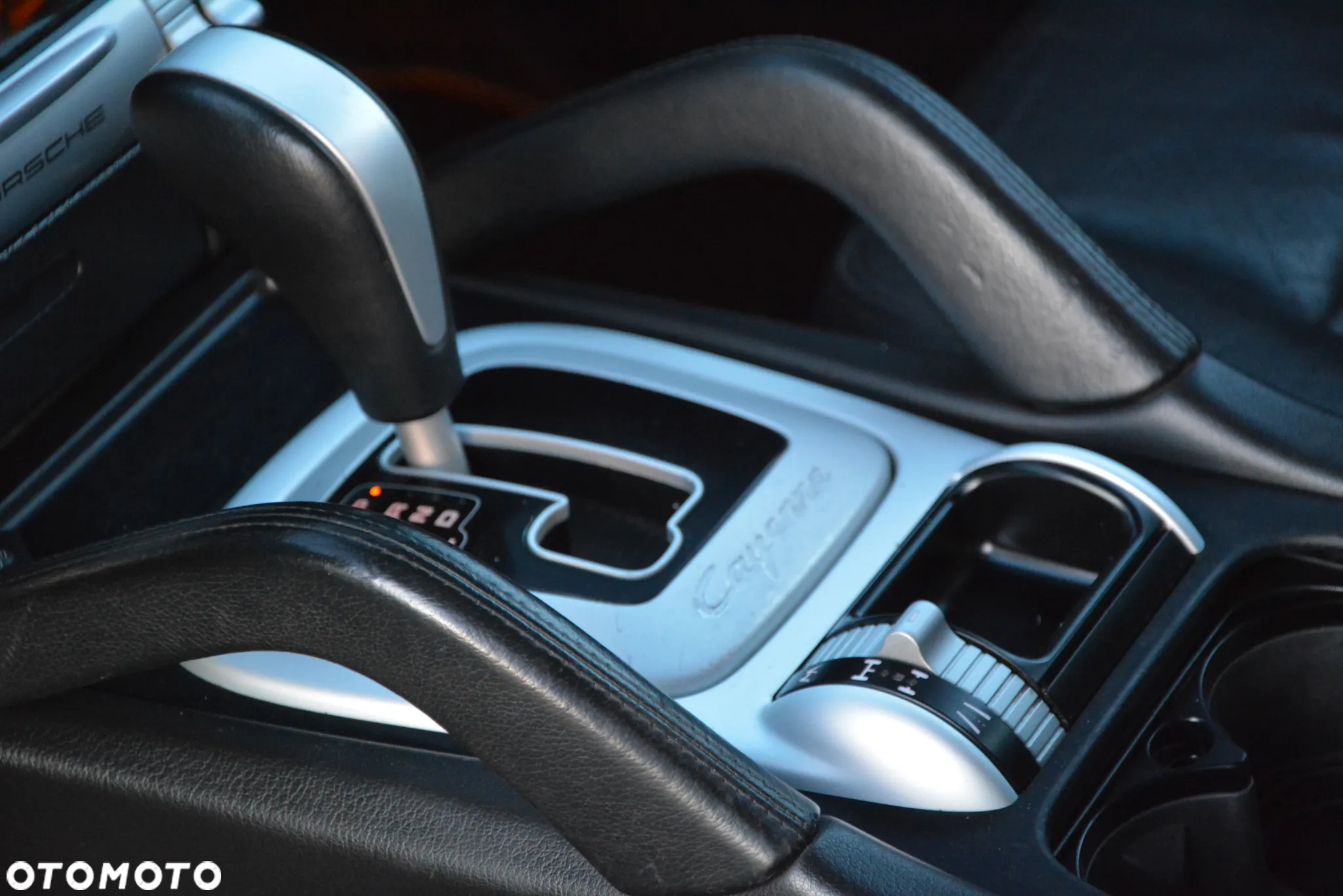 Porsche Cayenne Tiptronic S - 28