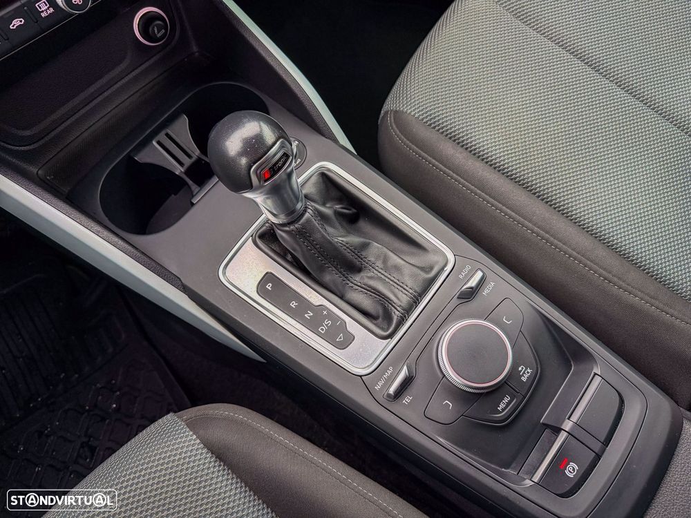 Audi Q2 30 TDI S tronic - 22