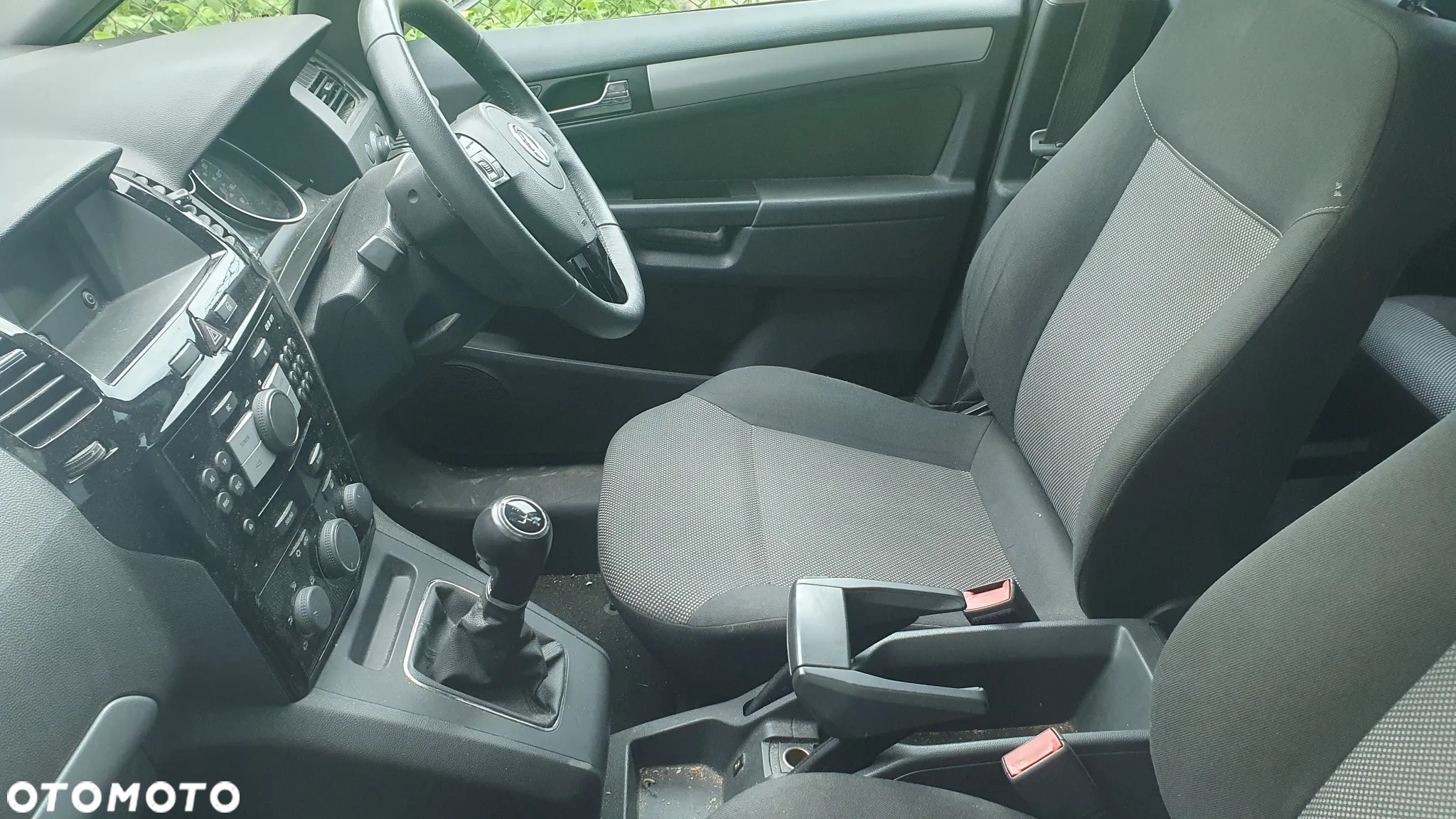 Opel Zafira 1.8 Edition Plus - 4