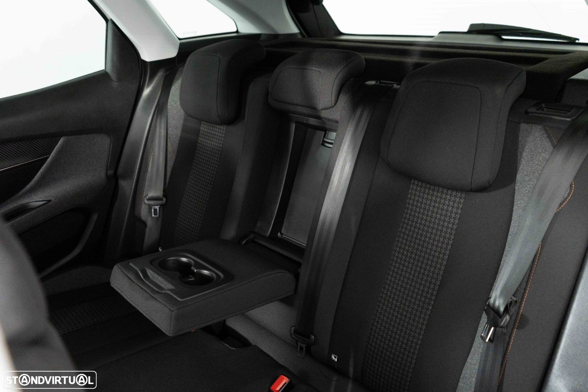 Peugeot 3008 1.2 PureTech Active - 9