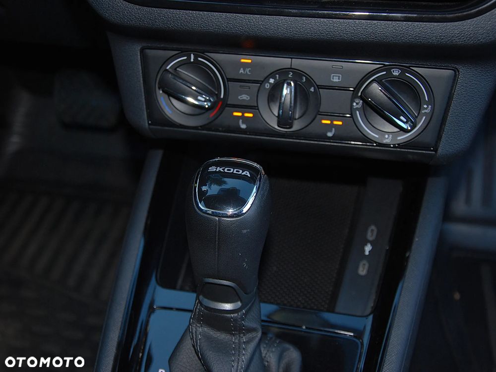 Skoda Scala 1.5 TSI Style DSG - 32