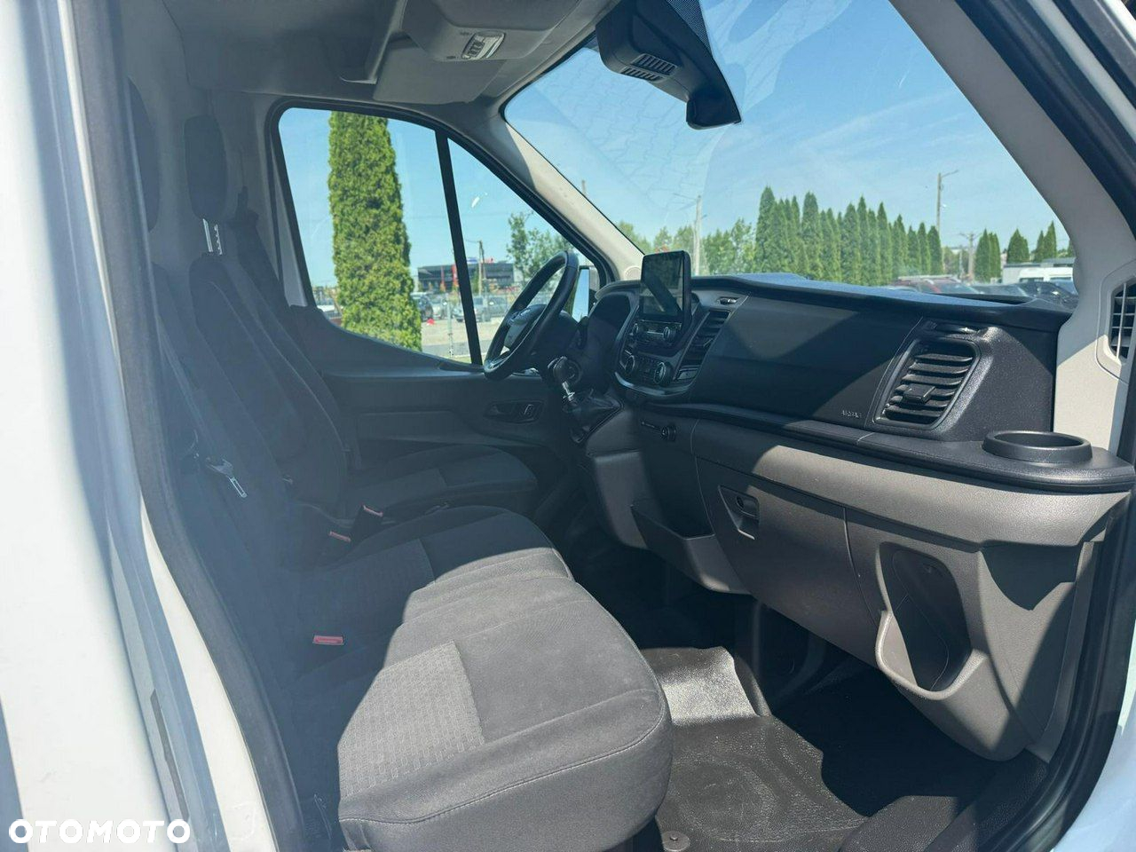 Ford Transit - 10